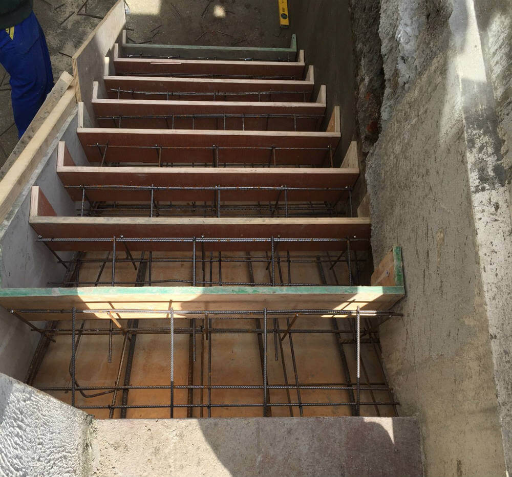 Заливка бетона расценки в москве глубинный вибратор для укладки бетона купить